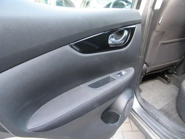 Nissan QASHQAI 1.2 Acenta met trekhaak 2016 Benzine 14