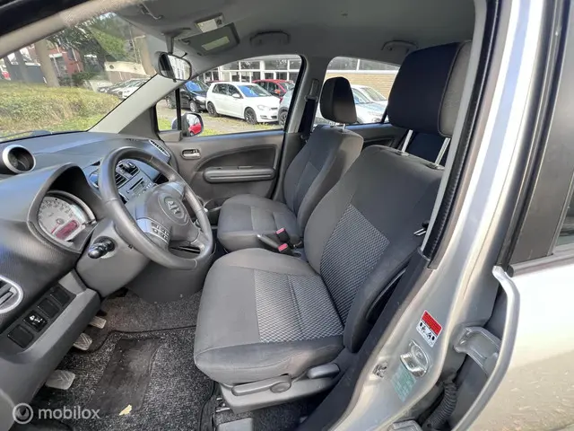 Suzuki Splash 1.2 Exclusive EASSS 2014 Benzine 13