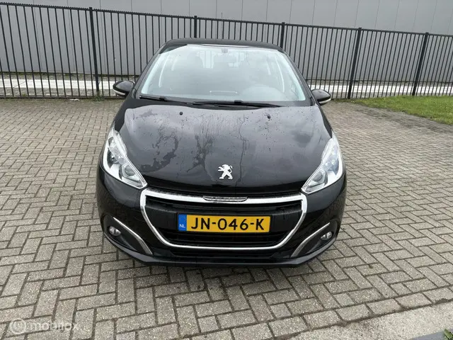 Peugeot 208 2