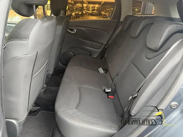 Renault Clio Estate 0.9 TCe Limited 2018 Benzine 13