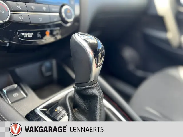 Nissan QASHQAI 1.2 Business Edition 2017 Benzine 18
