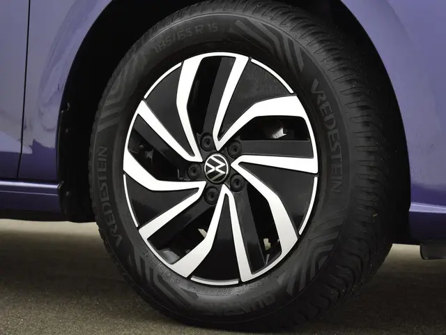 Volkswagen Polo 1.0 TSI 95pk Life 2023 Benzine 22