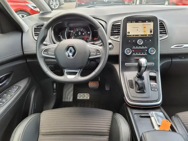 Renault Grand Scénic 1.3 TCe 140 Intens 7p. 2019 Benzine 15