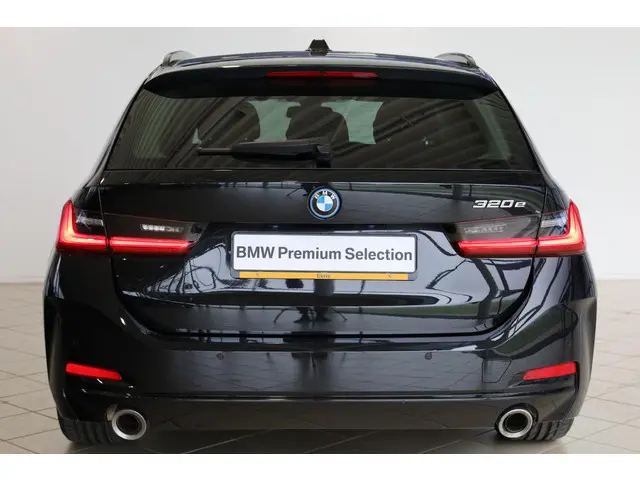 BMW 3 Serie Touring 320e 2023 Hybride Benzine 5