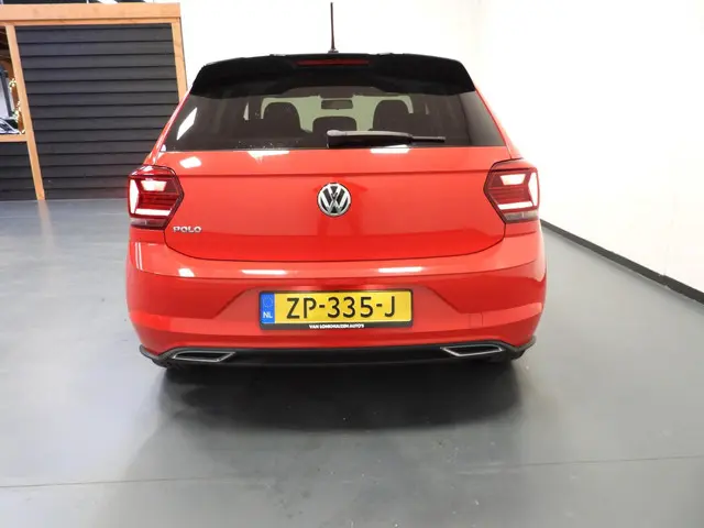 Volkswagen Polo 1.0 MPI R-Line 2019 Benzine 28