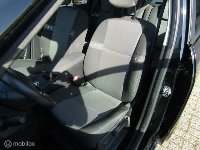 Renault Scénic 1.2 TCe Bose 2014 Benzine 8
