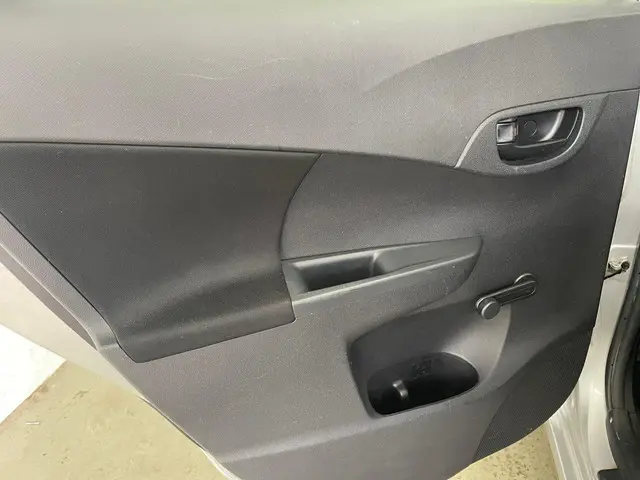 Toyota Verso-S 1.3 VVT-i Comfort 2013 Benzine 15