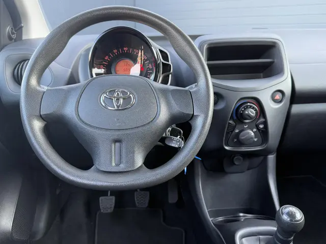 Toyota Aygo 1.0 VVT-i x 2021 Benzine 3