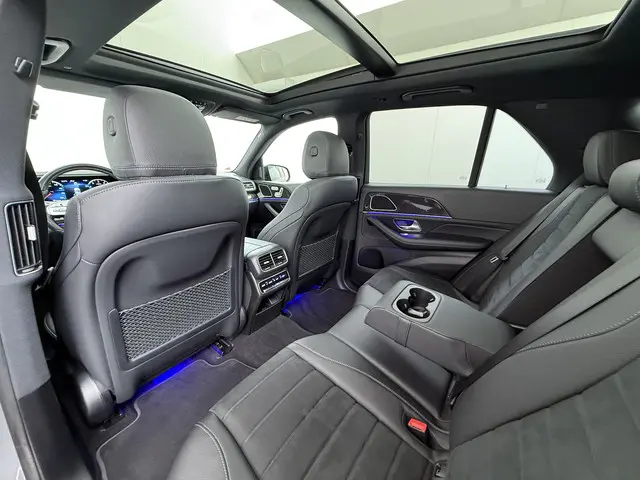 Mercedes-Benz GLE 450 4MATIC AMG line 2020 Benzine 18