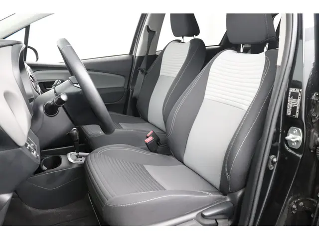 Toyota Yaris 1.5 Hybrid Dynamic 2020 Hybride Benzine 19