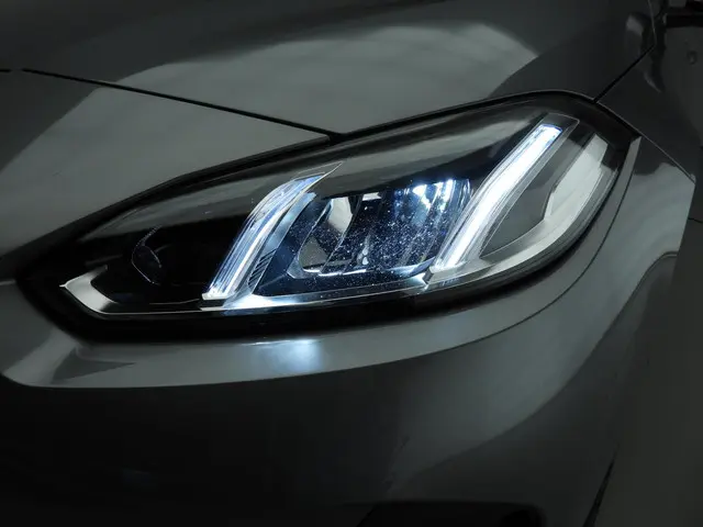 BMW 1 Serie 5-deurs 120 2025 Benzine 35