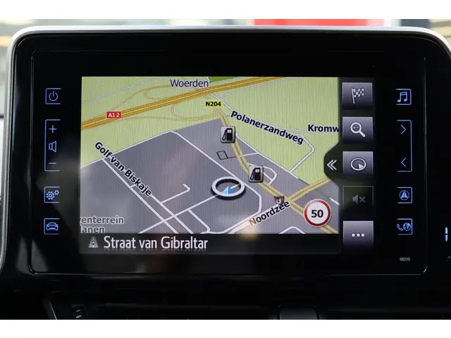 Toyota C-HR 1.8 Hybrid Executive 2019 Hybride Benzine 10