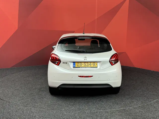 Peugeot 208 1.2 PureTech Allure 2019 Benzine 18