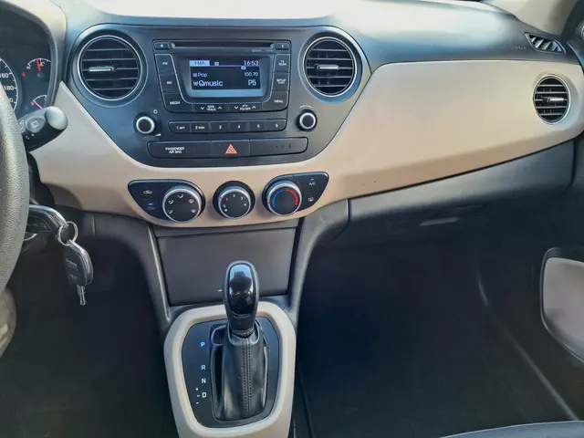Hyundai i10 1.2i pas 68.000 Automaat 2015 Benzine 11