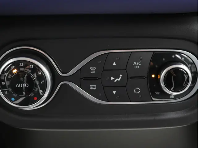 Renault Twingo 1.0 SCe Série Signature VIVA 2016 Benzine 22