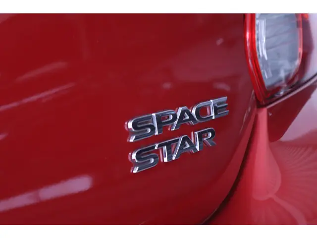 Mitsubishi Space Star 1.0 Cool+ 2018 Benzine 18