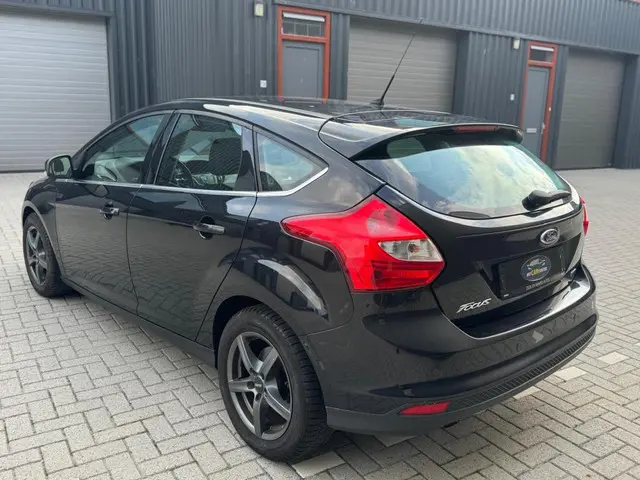 Ford Focus 1.0 EcoBoost 2012 Benzine 10
