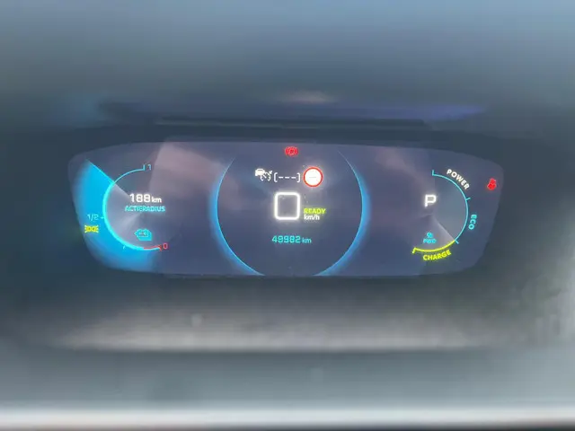 Peugeot e-2008 EV GT 50 kWh 2020 Elektrisch 13