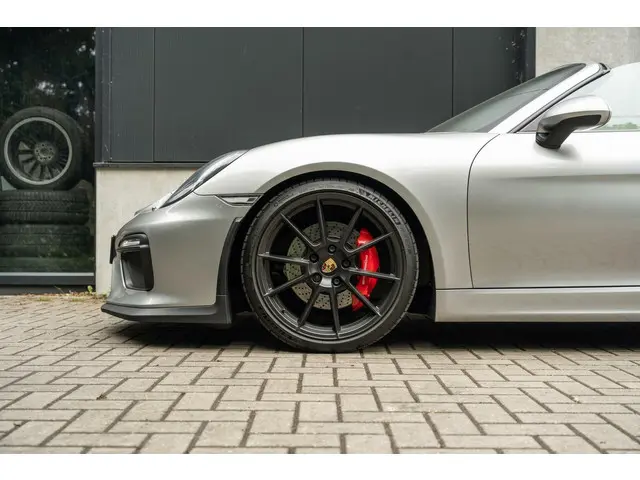 Porsche Boxster Spyder 3.8 2016 Benzine 11