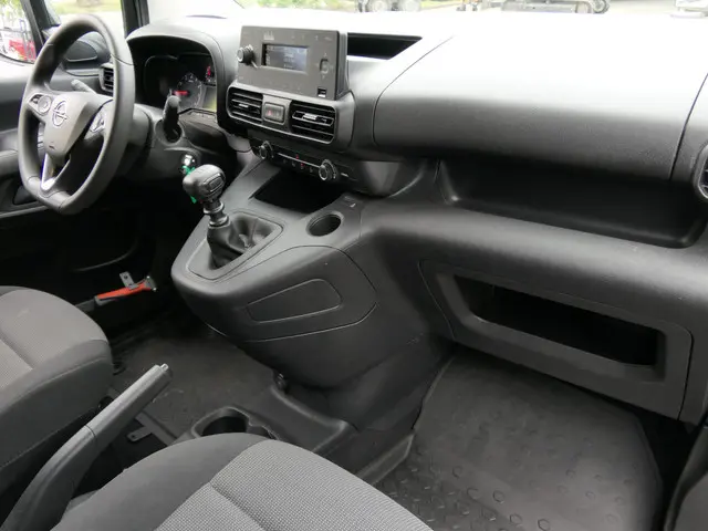 Opel Combo 1.5D L1H1 2022 Diesel 14