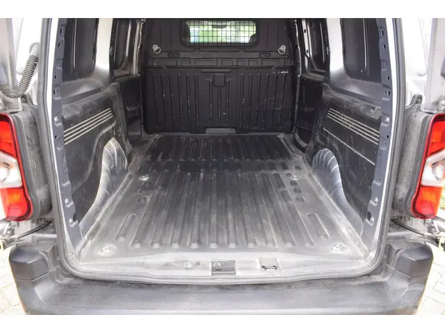Citroën Berlingo 1.5 BlueHDI Club XL 2020 Diesel 8