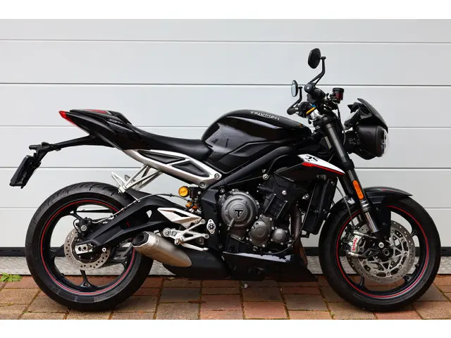 Triumph Street Triple 765 RS ABS Edition 2017 Benzine