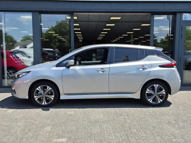 Nissan Leaf e+ N-Connecta 62 kWh 2021 Elektrisch 16
