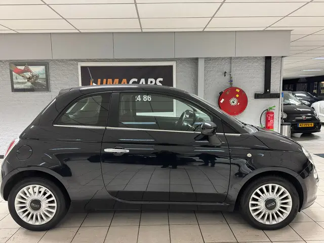 Fiat 500 0.9 TwinAir Turbo Easy 2015 Benzine 2