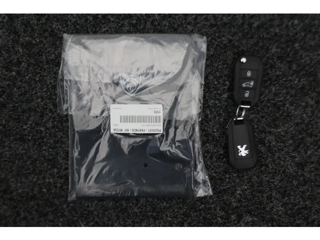 Peugeot e-Partner 136 L1 50 kWh 2023 Elektrisch 46