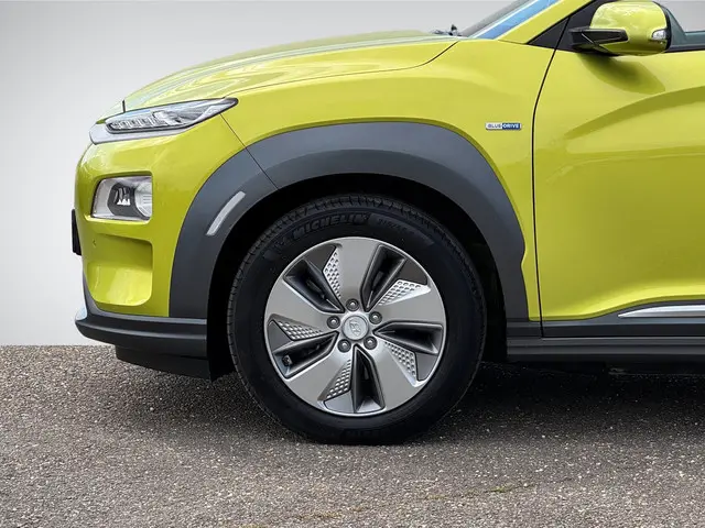 Hyundai Kona EV Premium 64 kWh 2020 Elektrisch 8