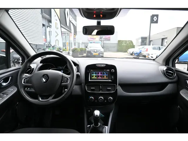 Renault Clio Estate TCe 90 Limited 2019 Benzine 11