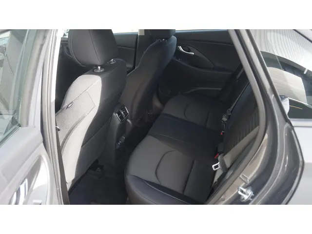 Hyundai i30 1.0 T-GDi Comfort Automaat 2024 Benzine 11