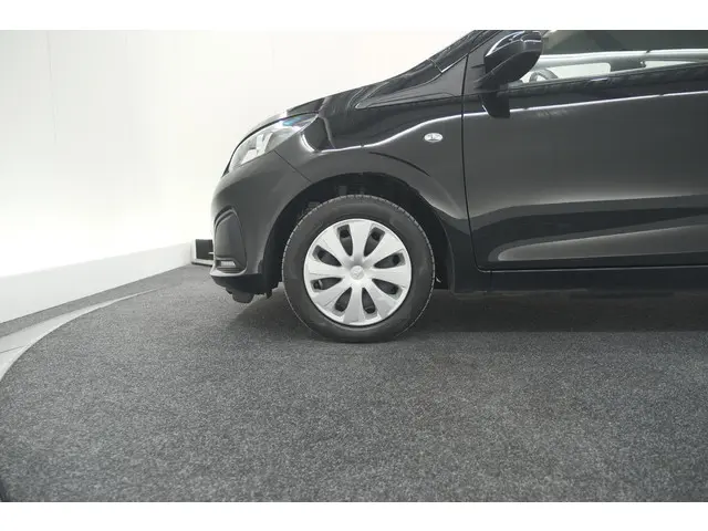 Peugeot 108 1.0 e-VTi Active 2021 Benzine 16