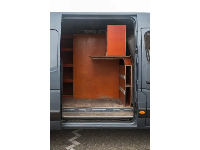 Renault Master T35 2.3 dCi L3H2 DL Energy 2018 Diesel 12