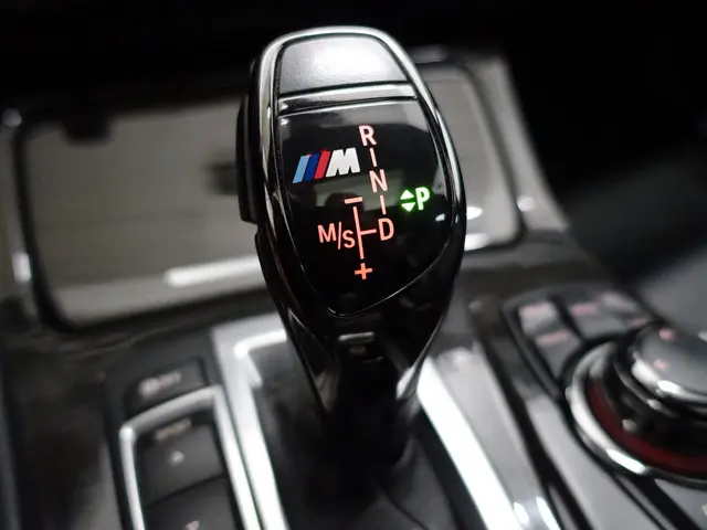 BMW 5 Serie M550xd Performance 380Pk Aut- 2013 Diesel 18