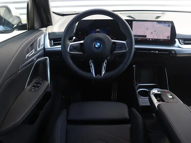 BMW iX1 eDrive20 2025 Elektrisch 9