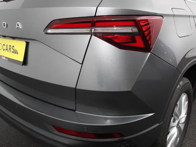 Škoda Karoq 1.5 TSI 150pk DSG Ambition 2024 Benzine 28