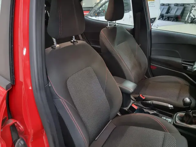 Ford Fiesta 1.0 EcoBoost Hybrid ST-Line X 2020 Benzine 18