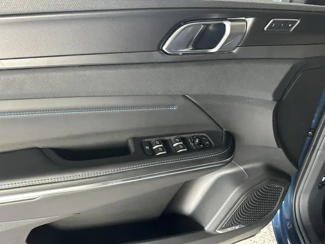 Lynk & Co 01 1.5 2024 Hybride Benzine 10