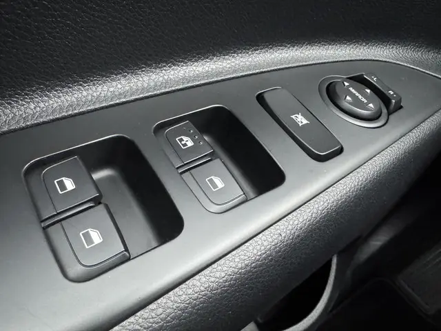 Kia Stonic 1.0 T-GDi MHEV DynamicLine 2023 Benzine 30