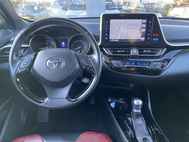 Toyota C-HR 1.8 Hybrid Bi-Tone 2018 Hybride Benzine 14