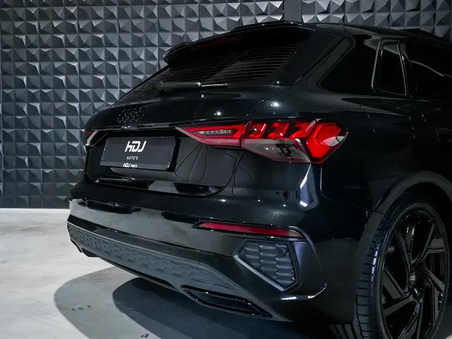 Audi A3 Sportback 35 TFSI S edition 2023 Benzine 6