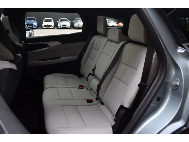 Renault Espace Iconic 2025 Hybride Benzine 13