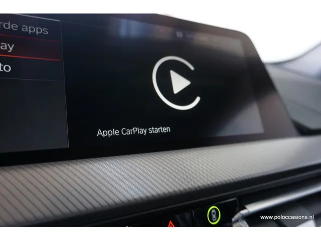 BMW 1 Serie 118i Sport-line 2020 Benzine 19
