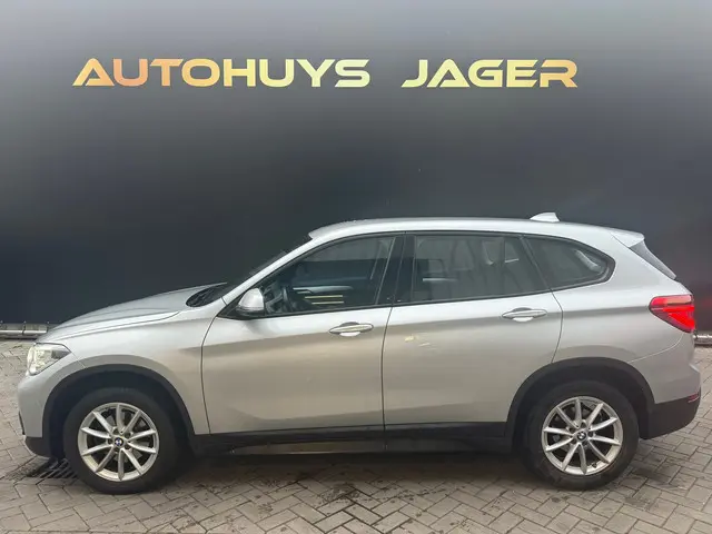 BMW X1 SDrive18i|Automaat 2016 Benzine 4