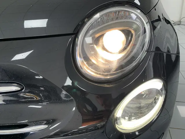 Fiat 500C 0.9 TwinAir Turbo 120TH Edition 2019 Benzine 23