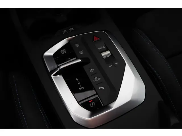 BMW 2 Serie Gran Coupé 220 2025 Benzine 15