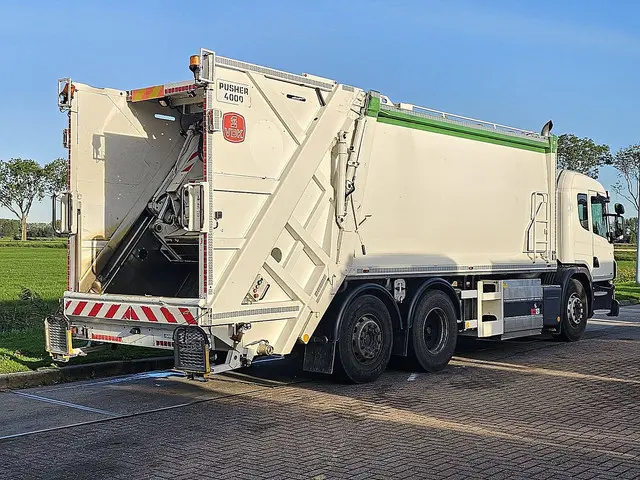 Scania P P340 2015 CNG 3