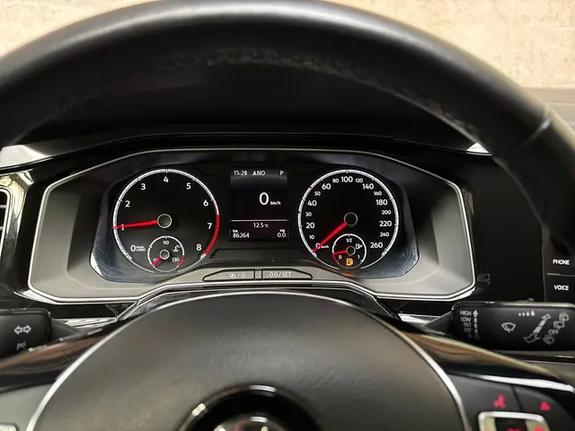 Volkswagen Polo 1.0 TSI Highline R 2019 Benzine 12