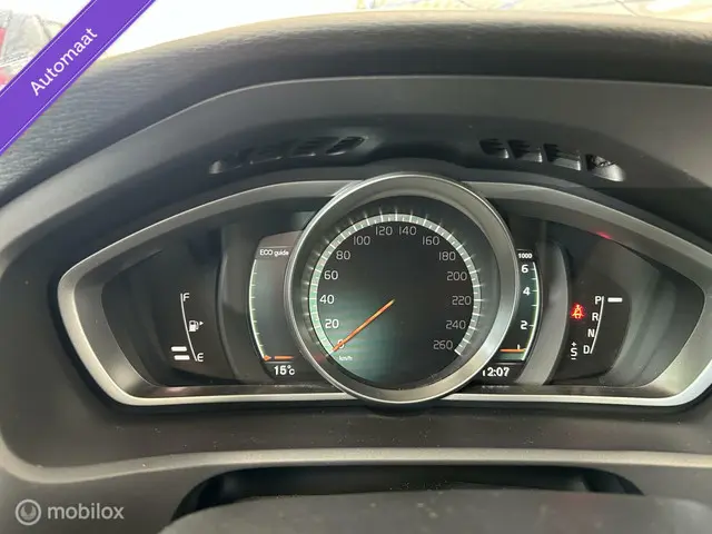 Volvo V40 1.5 T3 Polar+ Sport 2019 Benzine 8